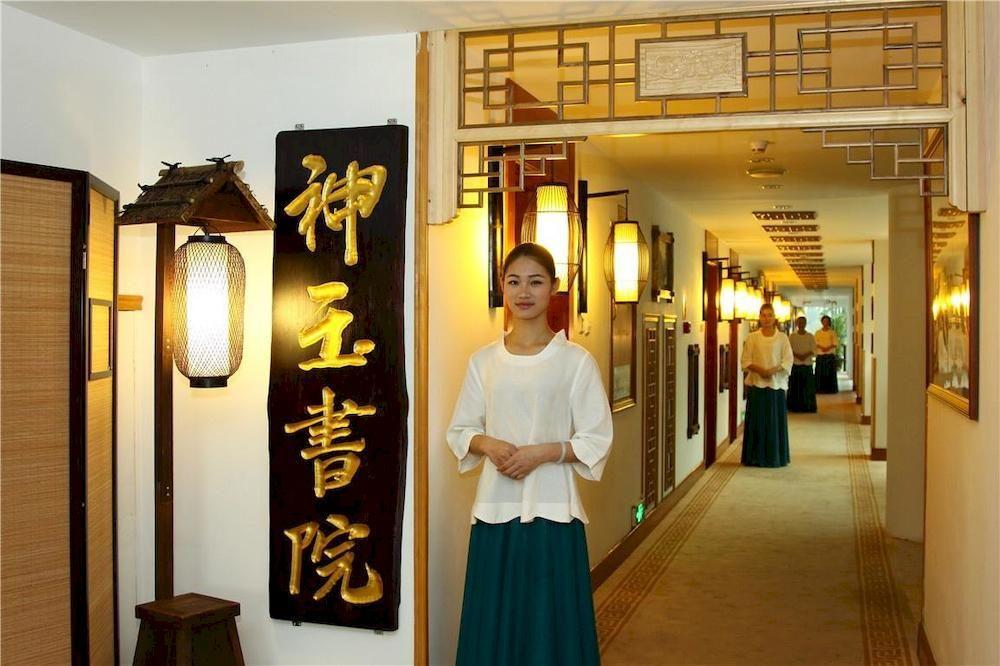 Yunnan Dianchi Garden Resort Hotel & Spa 昆明 外观 照片